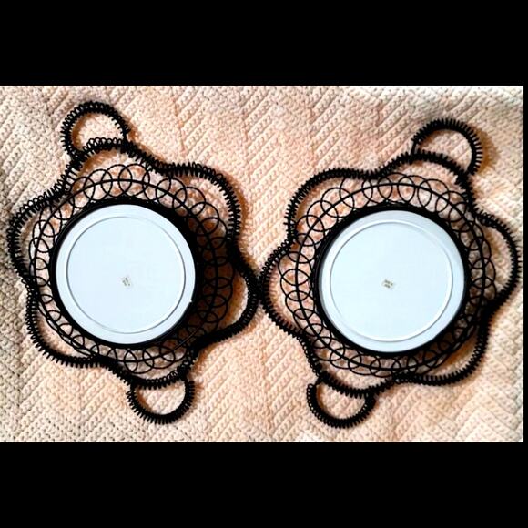 VTG Set Ceramic Black Wire Handled Hotplates - Picture 4 of 8